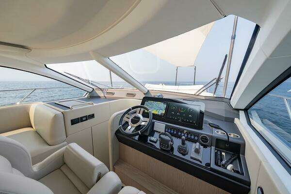2023 Azimut 55
