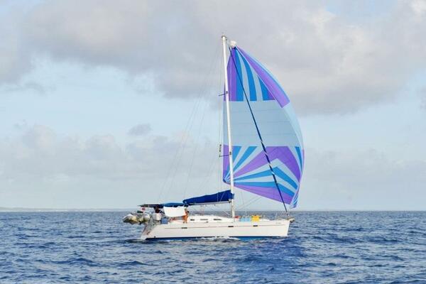 City Dogs 39ft Beneteau Yacht For Sale