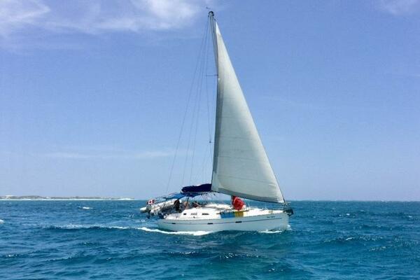 City Dogs 39ft Beneteau Yacht For Sale