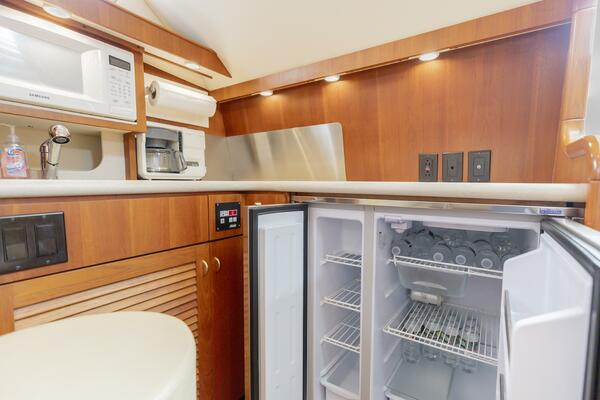 Stella Blue 38ft Pursuit Yacht For Sale