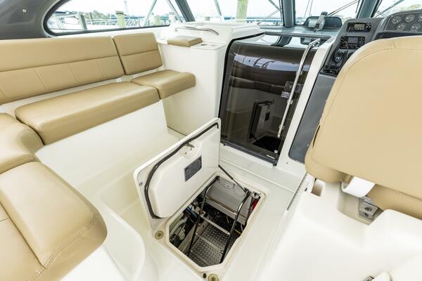 Stella Blue 38ft Pursuit Yacht For Sale