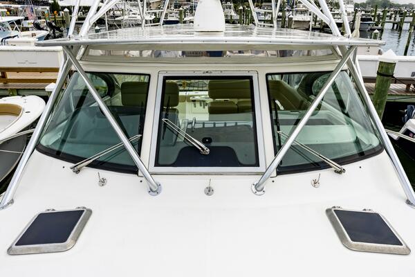 Stella Blue 38ft Pursuit Yacht For Sale