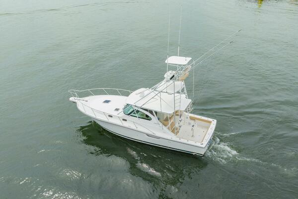 Stella Blue 38ft Pursuit Yacht For Sale