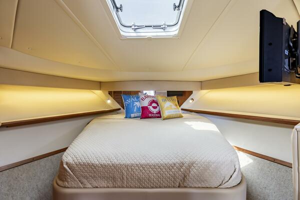 Stella Blue 38ft Pursuit Yacht For Sale