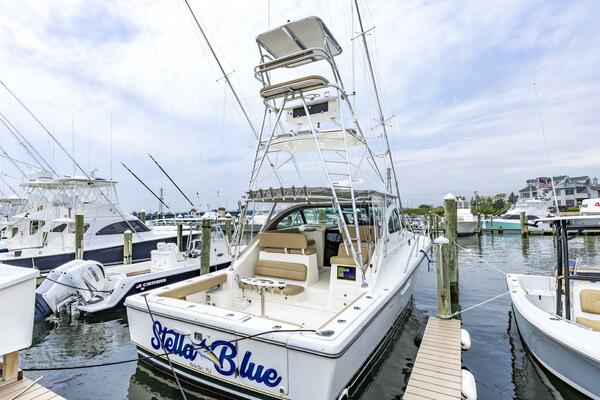Stella Blue 38ft Pursuit Yacht For Sale