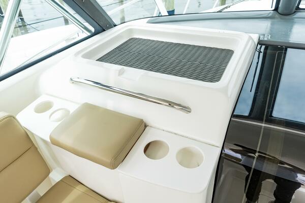 Stella Blue 38ft Pursuit Yacht For Sale