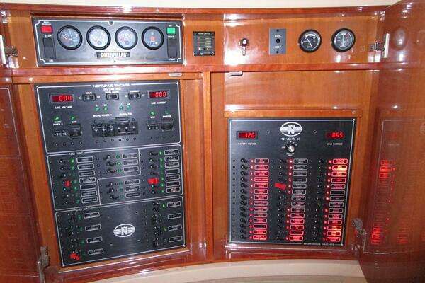Neptunus FB with Euro Transom Yacht For Sale