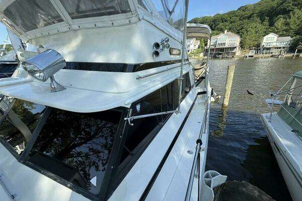 Photo of the 1980 Viking 43 DCMY "Gettin Looped"