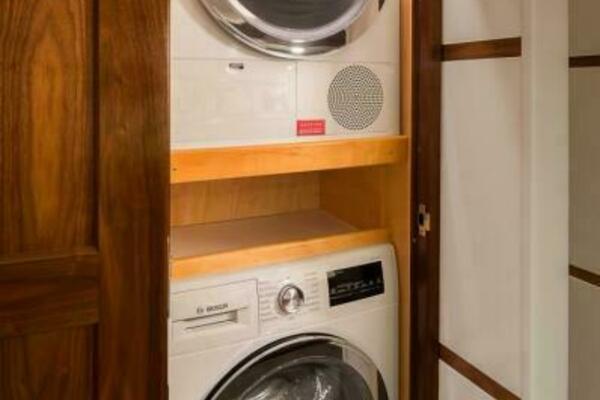 New 68 Viking Enclosed Bridge