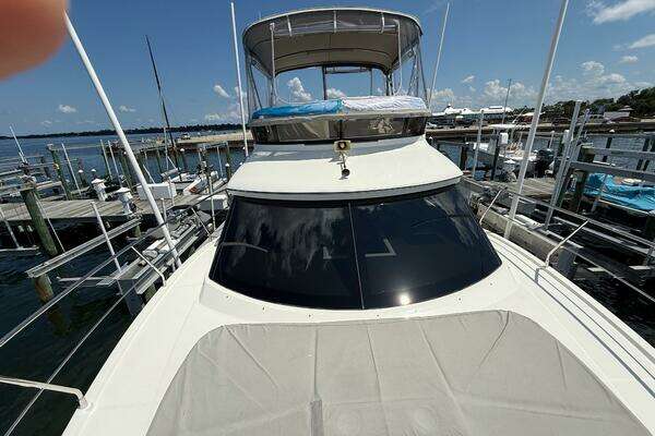 Carver C36 Command Bridge Yacht For Sale