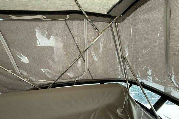 Carver C36 Command Bridge Yacht For Sale