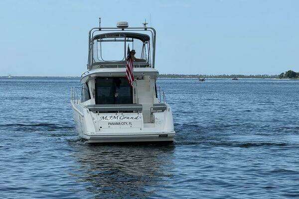 Carver C36 Command Bridge Yacht For Sale
