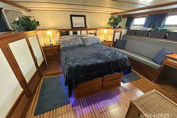 DeFever POC Yacht For Sale