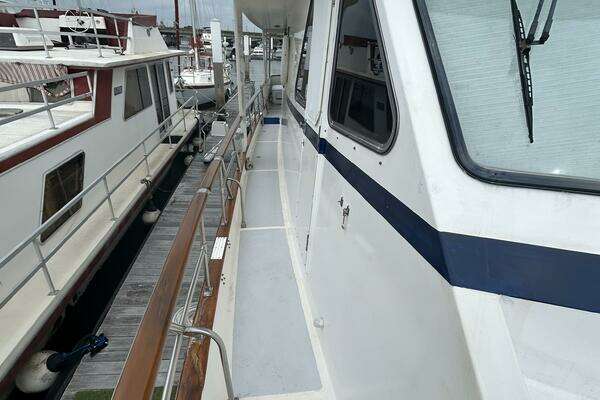 DeFever POC Yacht For Sale