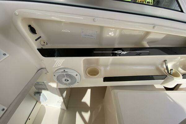 Photo of the 2005 Grady-White Marlin 300