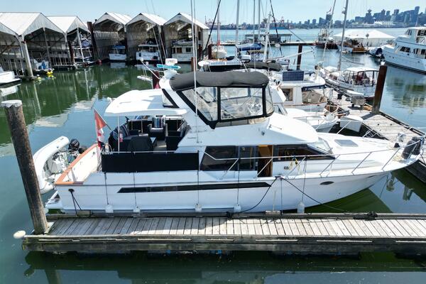 44ft Ocean Alexander Yacht For Sale