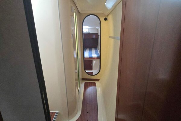 39ft Fountaine Pajot Yacht For Sale 39ft Fountaine Pajot Yacht For Sale