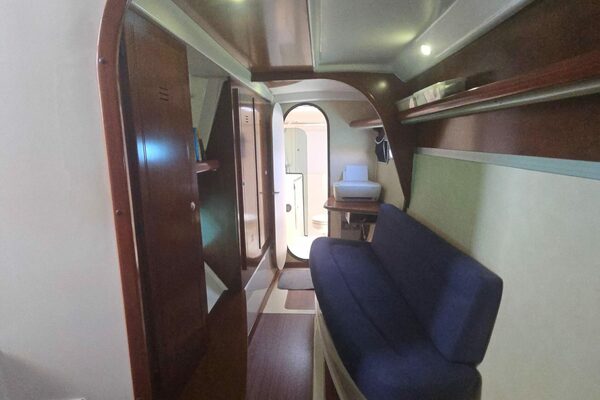 39ft Fountaine Pajot Yacht For Sale 39ft Fountaine Pajot Yacht For Sale