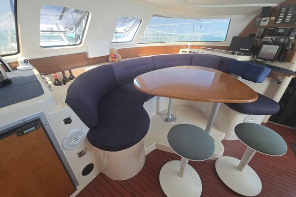 39ft Fountaine Pajot Yacht For Sale 39ft Fountaine Pajot Yacht For Sale