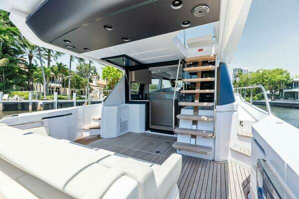 Ferretti Yachts  Yacht For Sale