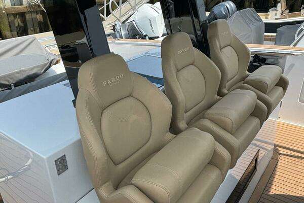 Pardo Yachts P38 Yacht For Sale