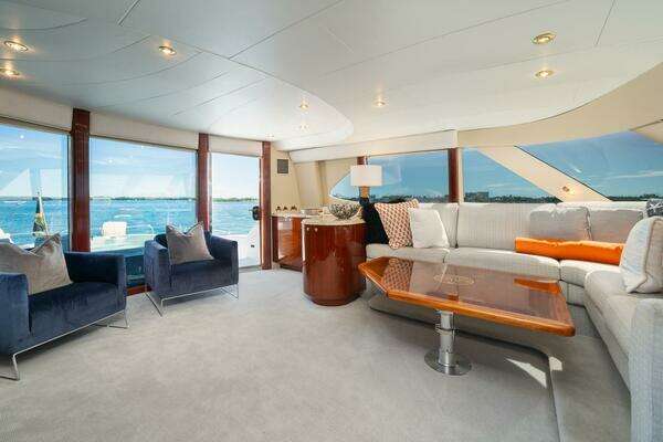 Lazzara Yachts  Yacht For Sale