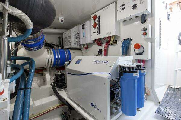 Viking 48 Convertible Yacht For Sale