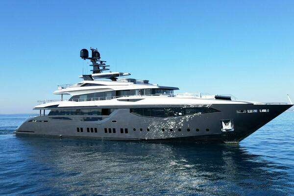 Photo of the 2016 Mondomarine 50 Meters "Provocateur"