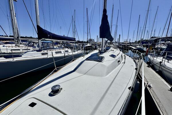 35ft C amp C Yacht For Sale