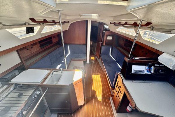 35ft C amp C Yacht For Sale
