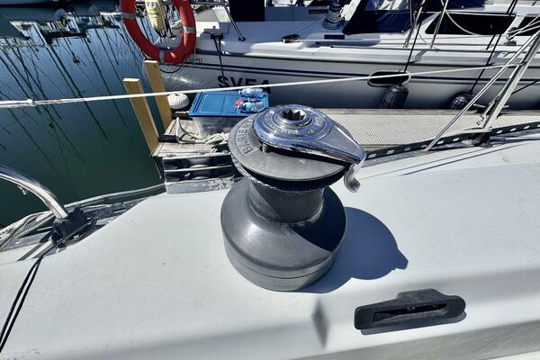 35ft C amp C Yacht For Sale