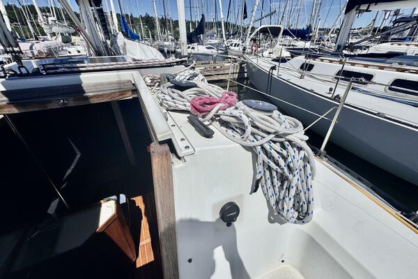 35ft C amp C Yacht For Sale