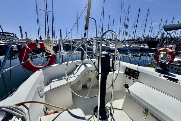 35ft C amp C Yacht For Sale