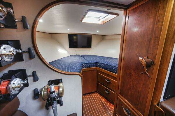 Garlington 44 Express Yacht For Sale