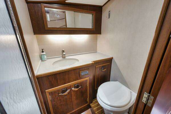 Garlington 44 Express Yacht For Sale