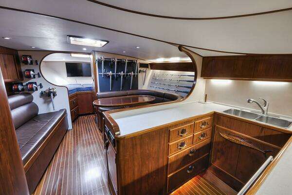 Garlington 44 Express Yacht For Sale