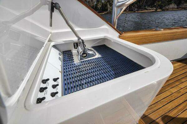 Garlington 44 Express Yacht For Sale