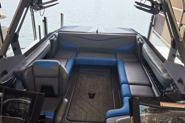 Photo of the 2020 Axis T23