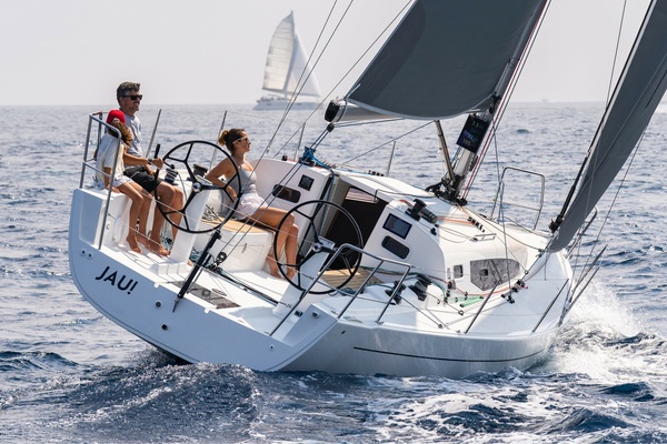 475k  566k NEW 2027 J 36 36ft J Boats Yacht For Sale