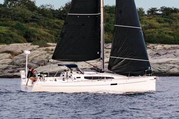475k  566k NEW 2027 J 36 36ft J Boats Yacht For Sale