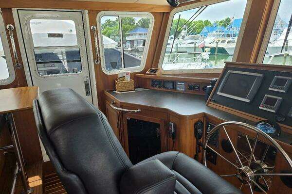 American Tug 49 Limited Yacht For Sale