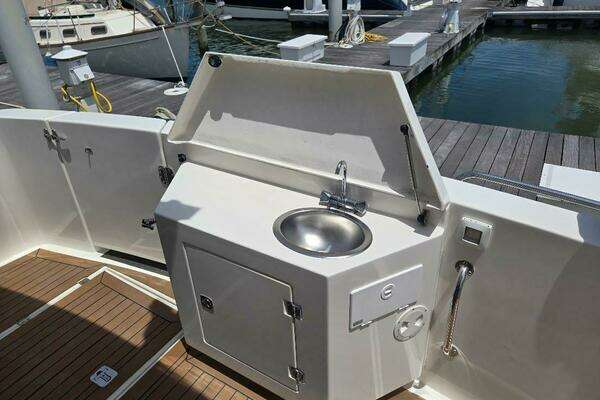 American Tug 49 Limited Yacht For Sale