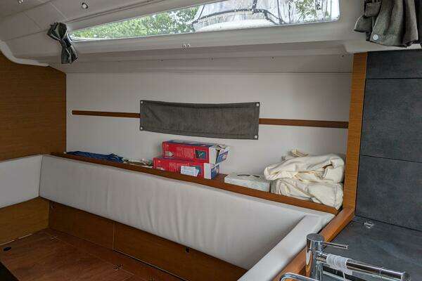 Jeanneau Sun Odyssey 349 Yacht For Sale