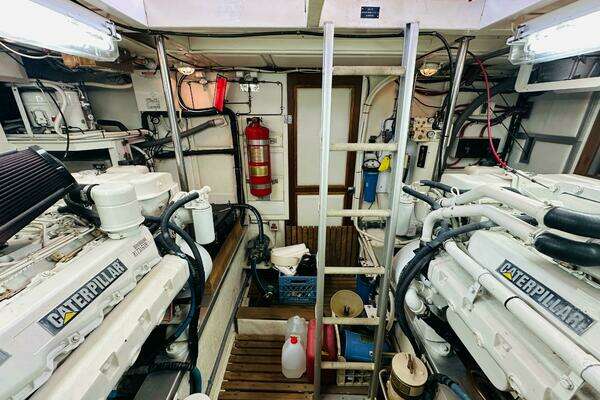 Grand Banks 49 Classic Yacht For Sale