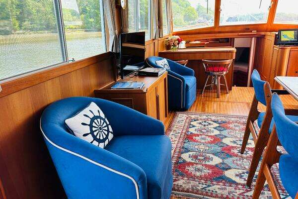 Grand Banks 49 Classic Yacht For Sale