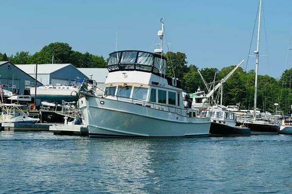 1998 Grand Banks 49