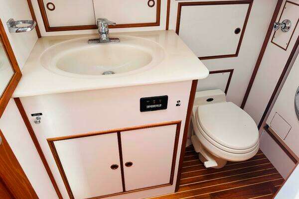 Grand Banks 49 Classic Yacht For Sale