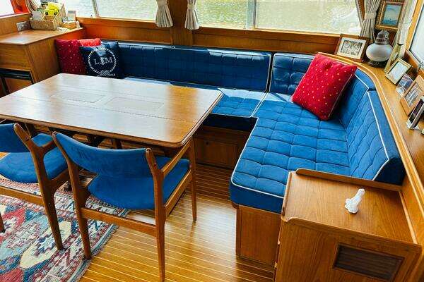 Grand Banks 49 Classic Yacht For Sale
