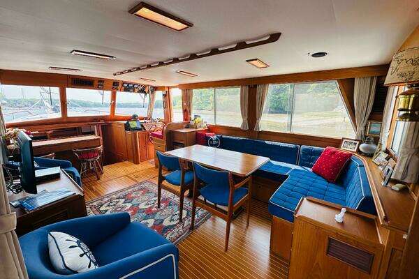 Grand Banks 49 Classic Yacht For Sale