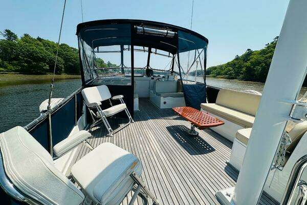 Grand Banks 49 Classic Yacht For Sale